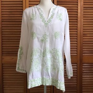 Beautiful, white linen Kurta.